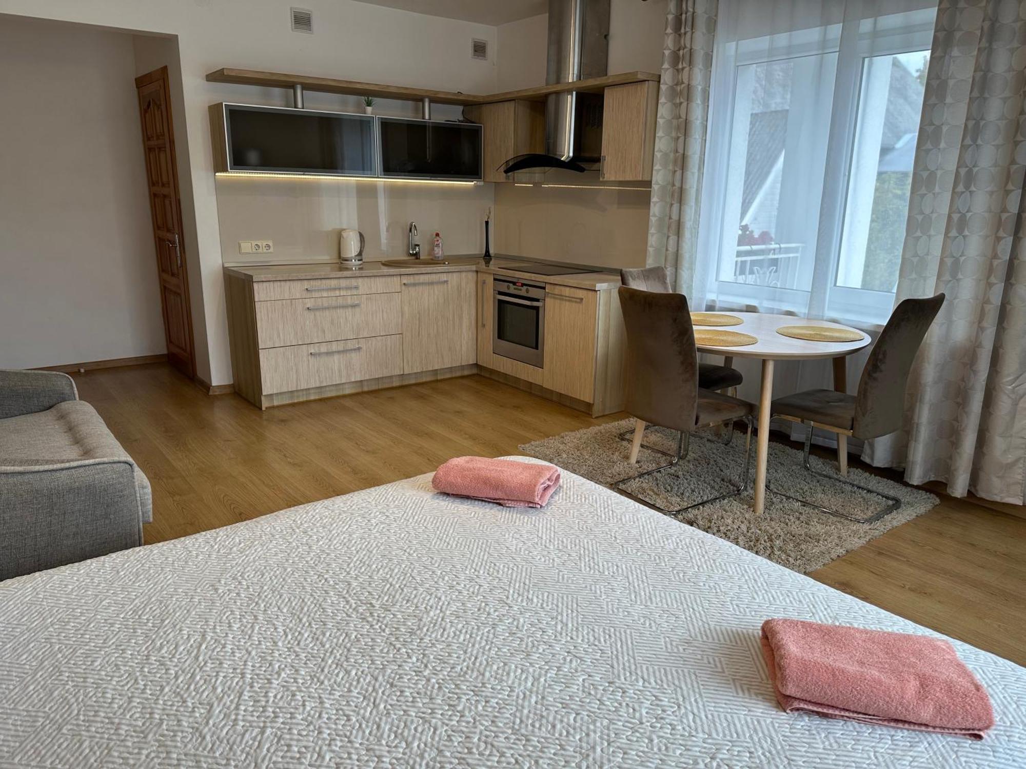 Apartamentai šalia baseino Palanga Exterior foto